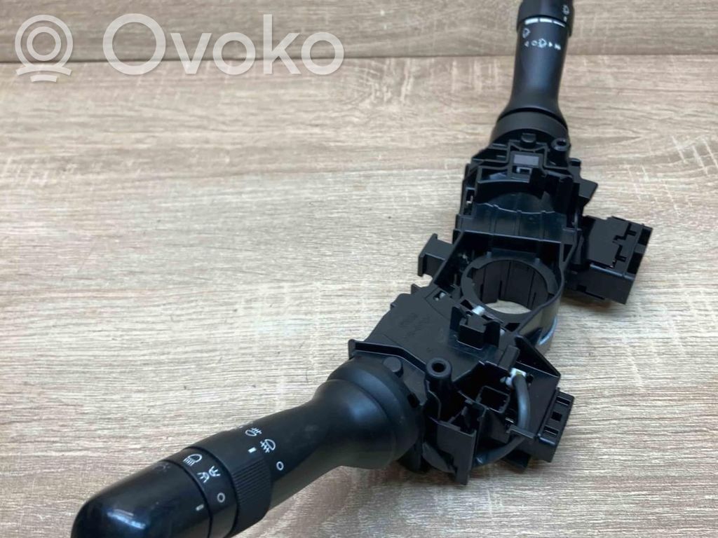 Toyota Prius (XW20) Commodo, commande essuie-glace/phare 