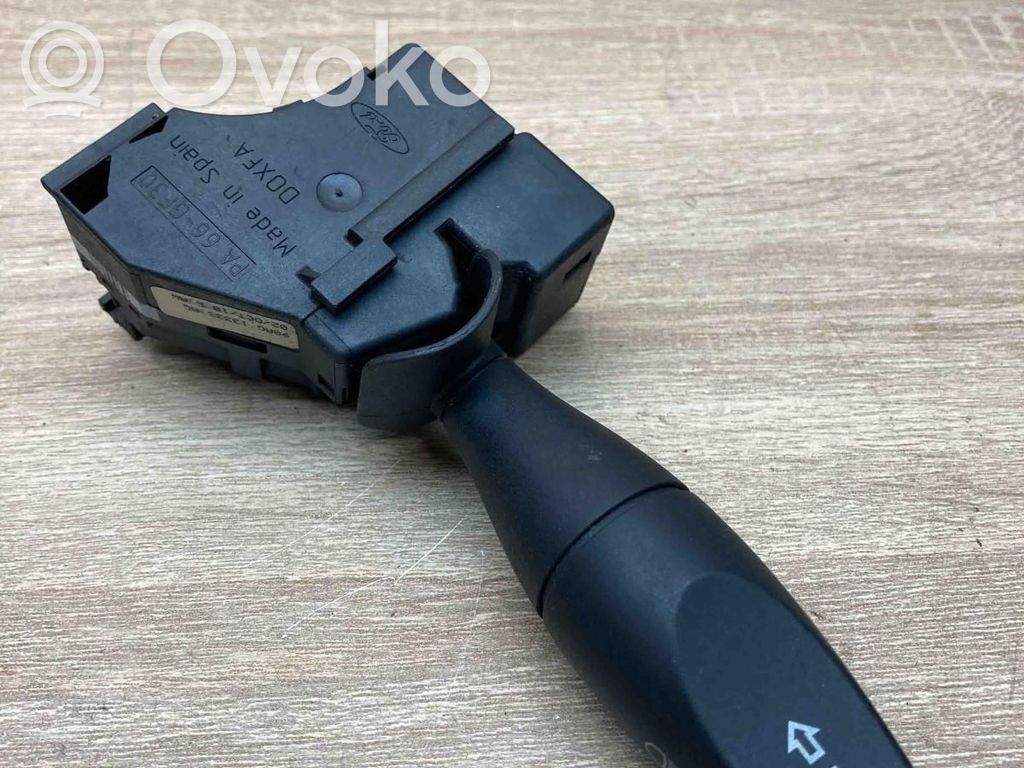 Ford Focus Leva indicatori 