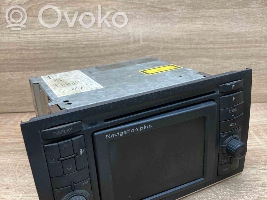 Audi Q7 4L Unitate principală radio/CD/DVD/GPS 