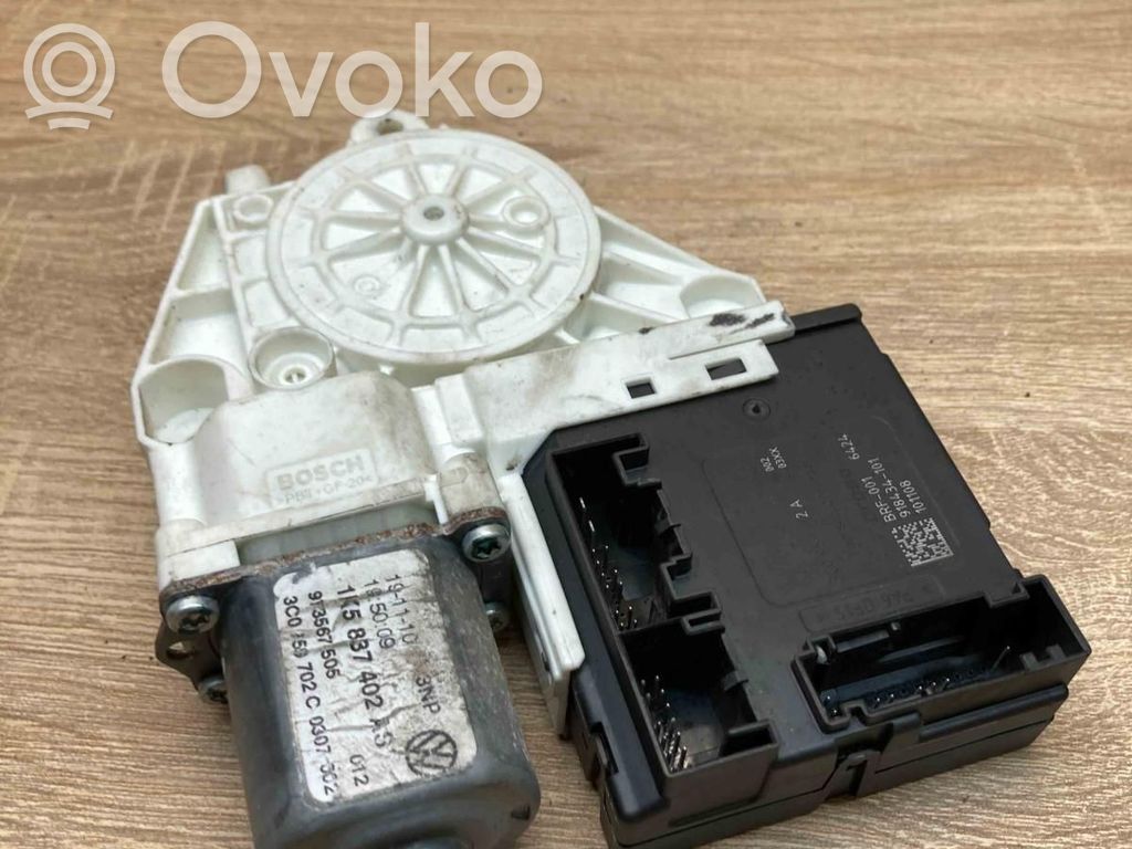 Volkswagen PASSAT B7 Moteur de lève-vitre de porte avant