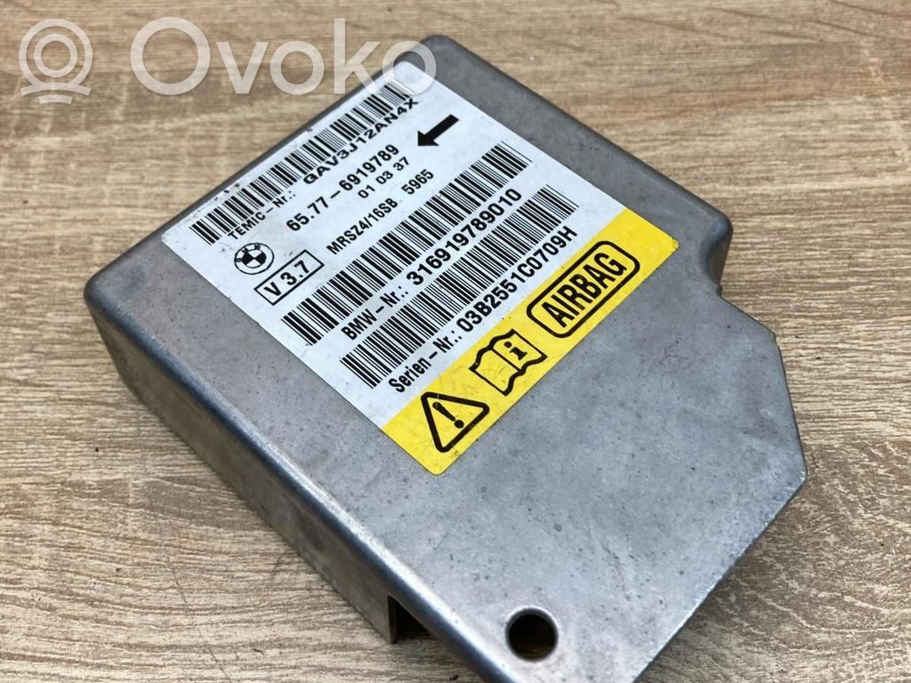 BMW 5 E39 Unitate/modul de comandă airbaguri 