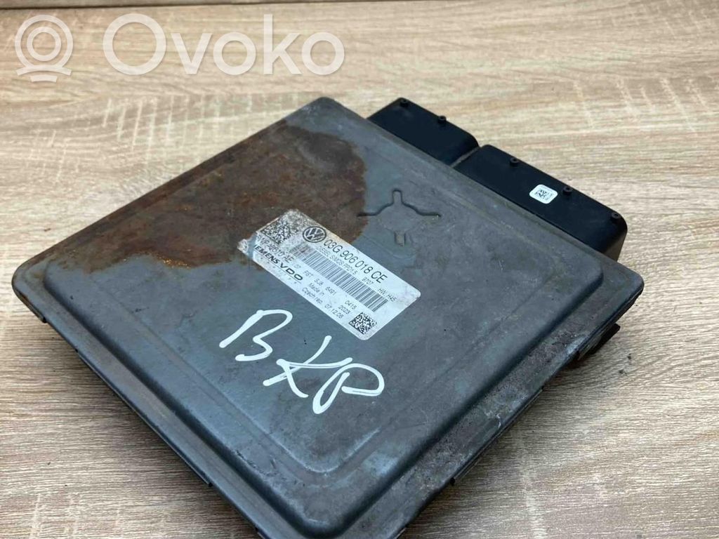 Volkswagen PASSAT B6 Unitate control motor/modul ECU 
