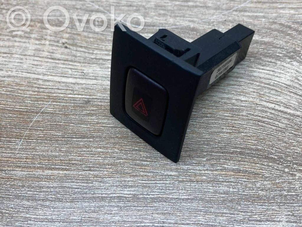 Volvo V70 Interruttore luci di emergenza 