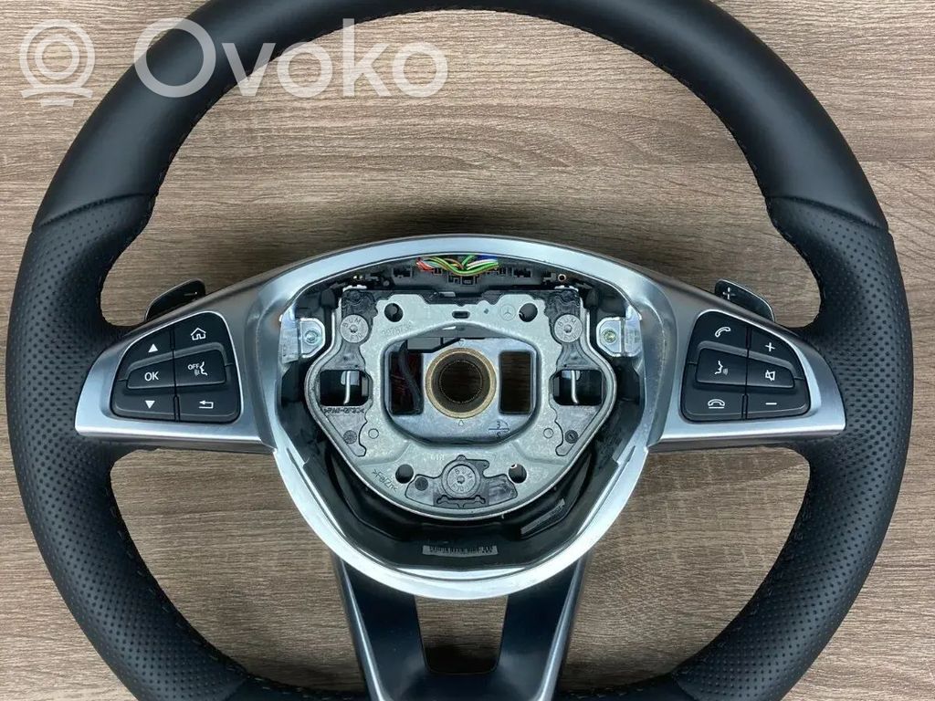 Mercedes-Benz C W205 Butoane/comutatoare pe volan 