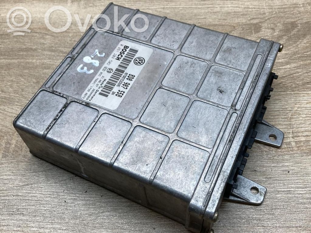 Engine control unit/module ECU   8D0907558,0261204502