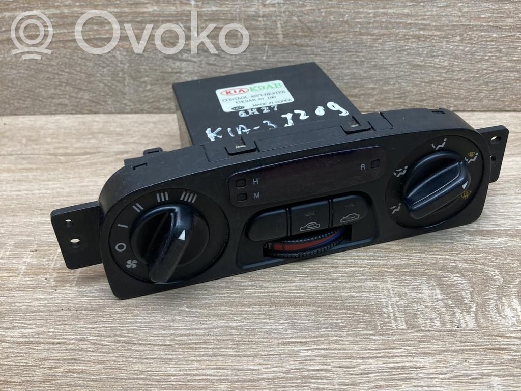 KIA Clarus Climate control unit 