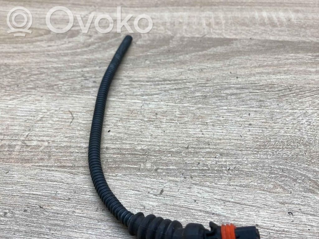 Plug wire   1928300527