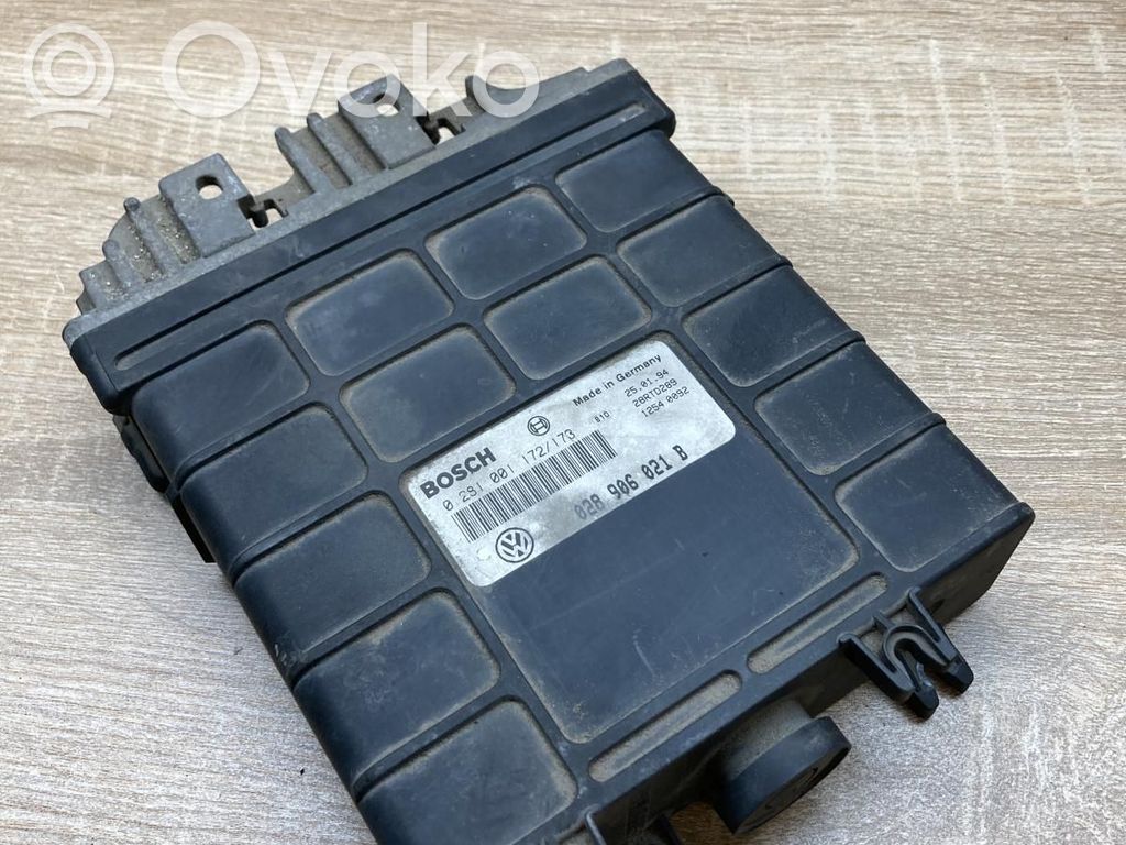Engine control unit/module ECU   028906021B,0281001172