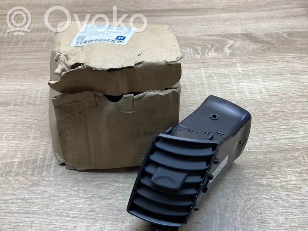 Opel Zafira B Copertura griglia di ventilazione laterale cruscotto