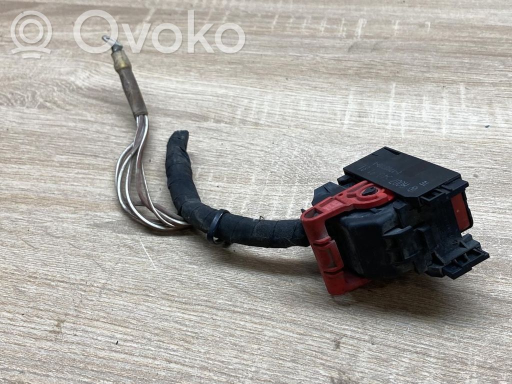 Mercedes-Benz E W211 Cablu conectori 