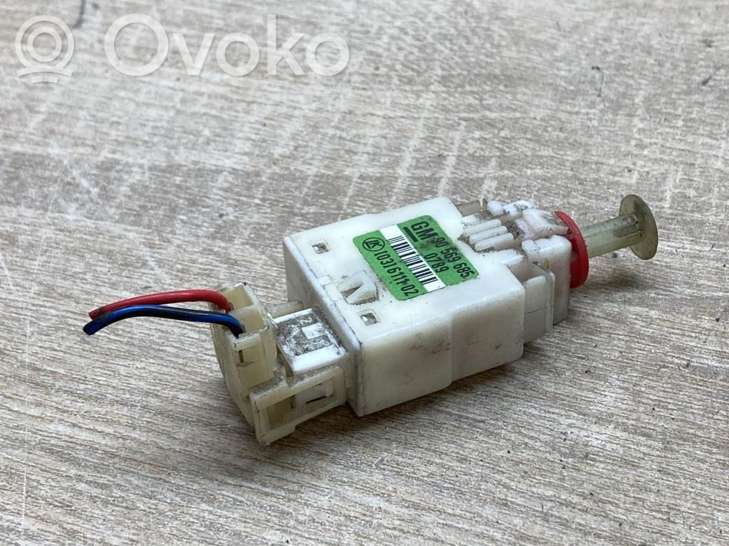 Opel Vectra A Czujnik pedału hamulca / stopu 