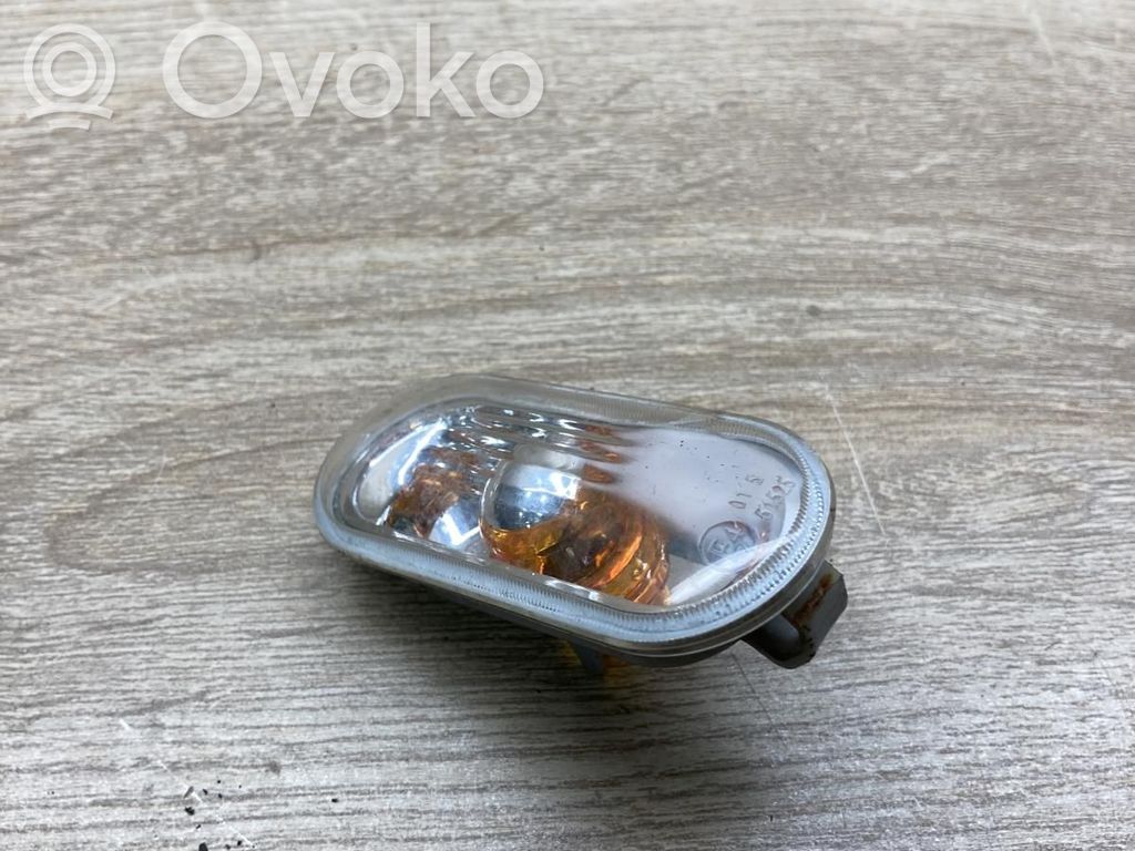 Volkswagen PASSAT B5 Seitenblinker 