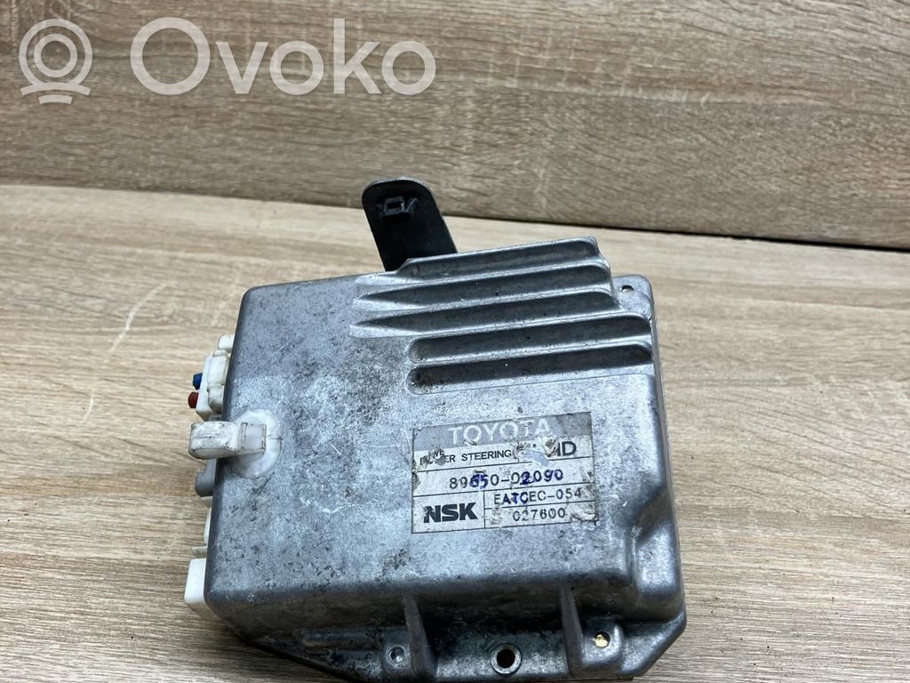 Toyota Corolla E110 Obudowa filtra paliwa 