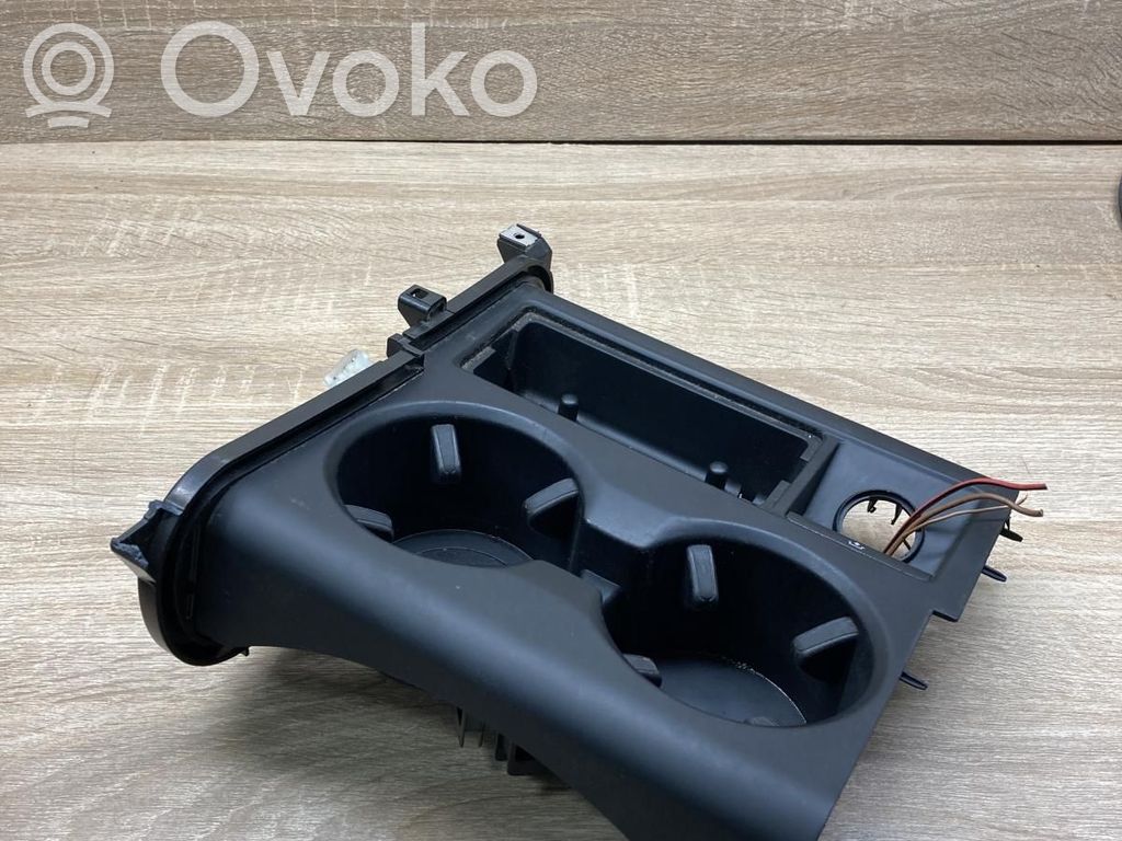 BMW X5 E70 Cup holder front 