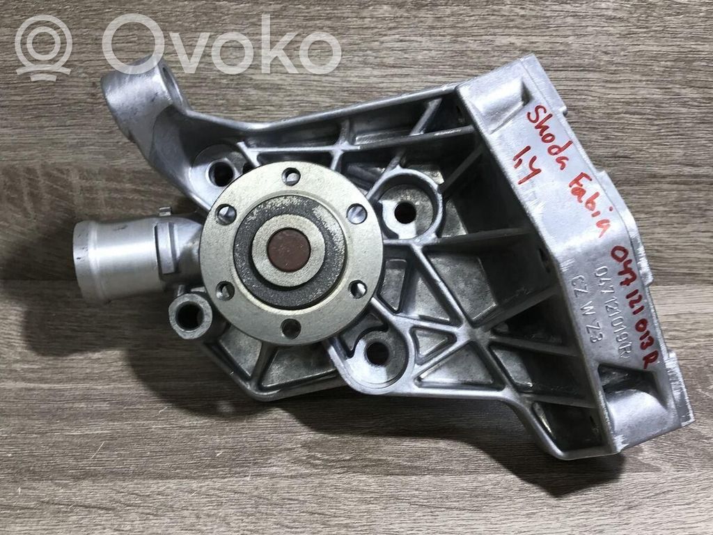 Pompa wody   047121019R,047121013R,SKODAFABIA