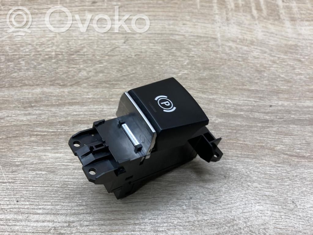 BMW 5 F10 F11 Przycisk / Włącznik hamulca ręcznego 