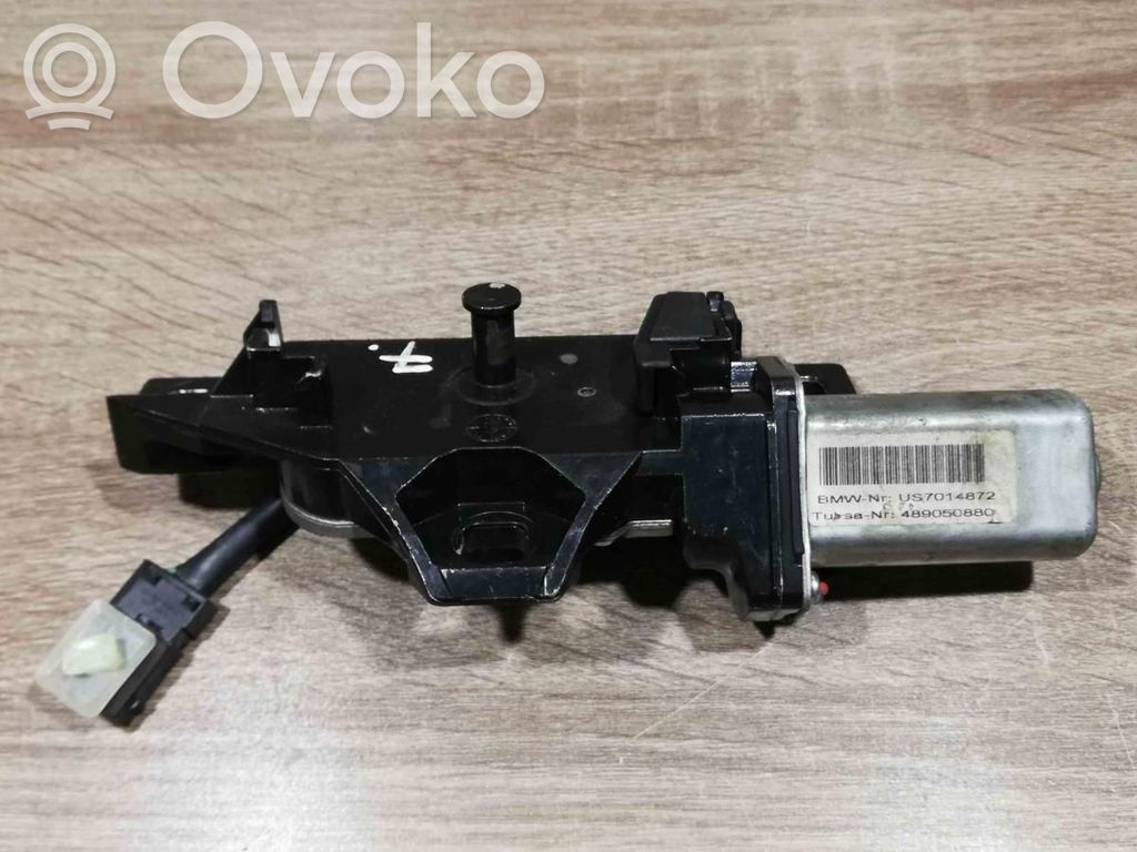 BMW 7 E65 E66 Motorino di blocco/chiusura del portellone del bagagliaio 