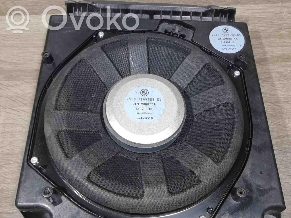 BMW 5 E60 E61 Altavoz subwoofer 