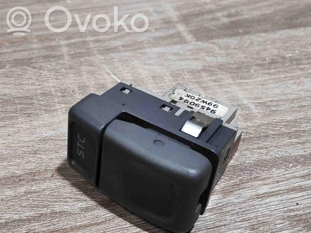 Volvo S70  V70  V70 XC Interruptor de control de tracción (ASR) 
