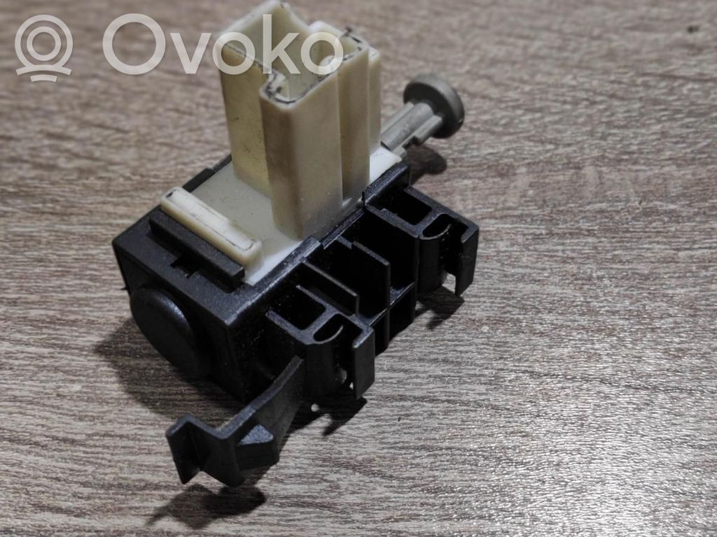 Ford Focus C-MAX Brake pedal sensor switch 