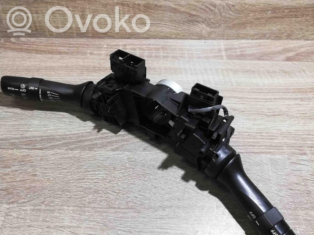 Toyota RAV 4 (XA20) Leva/interruttore dell’indicatore di direzione e tergicristallo 