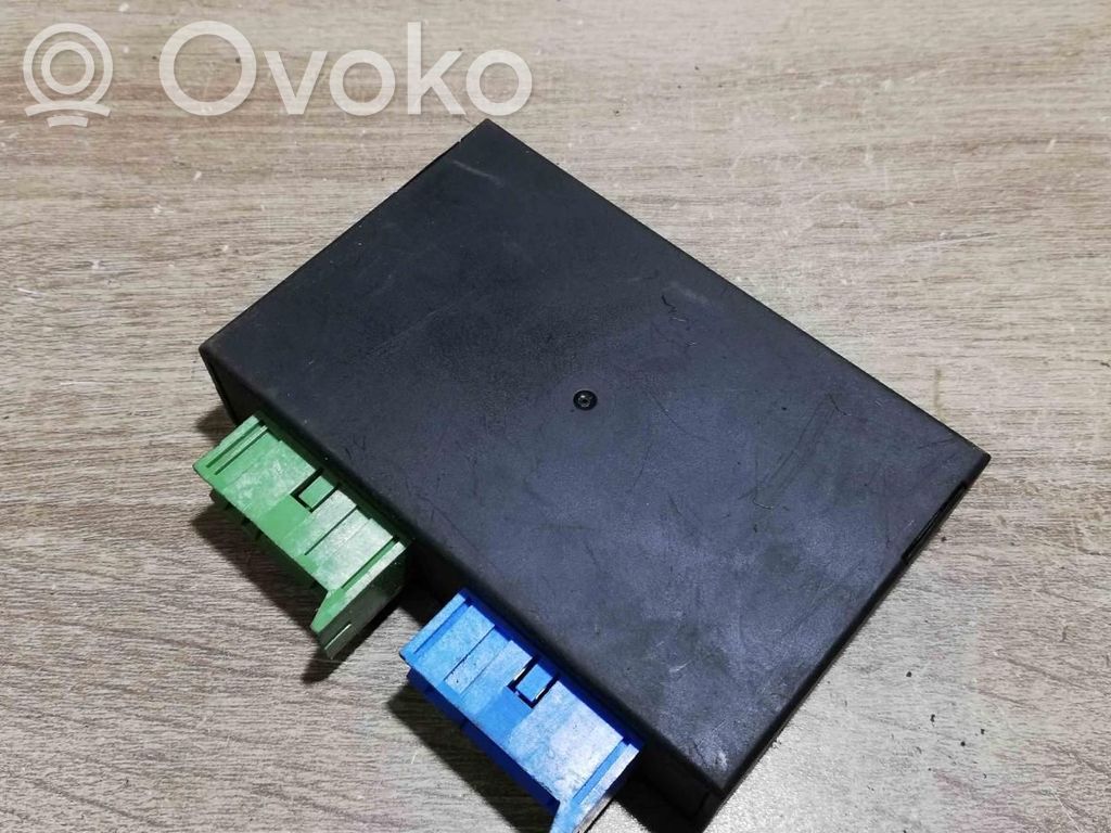 BMW 3 E30 Module confort 