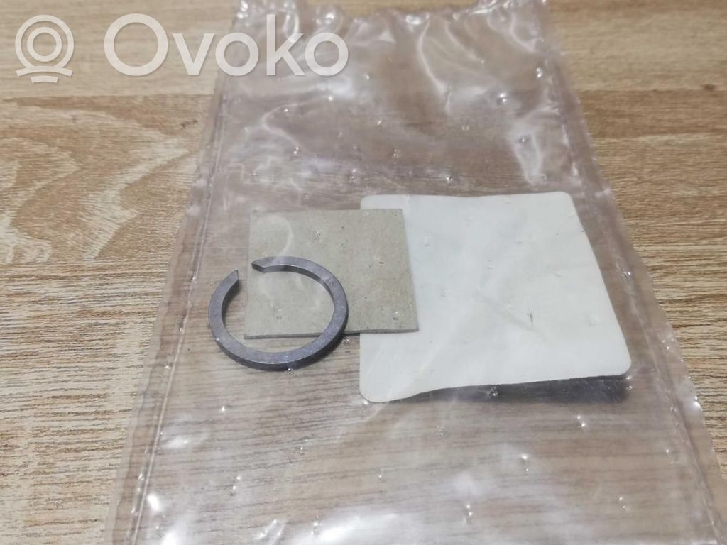 Opel Corsa D Inne części karoserii 