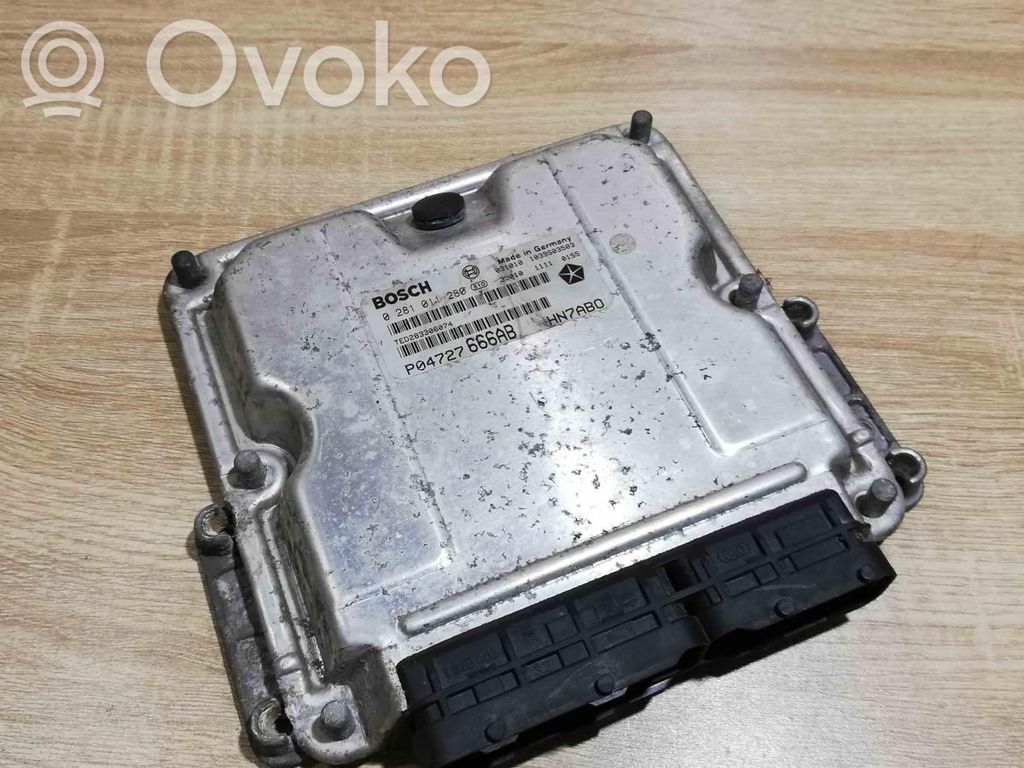 Chrysler Voyager Unidad de control/módulo ECU del motor 
