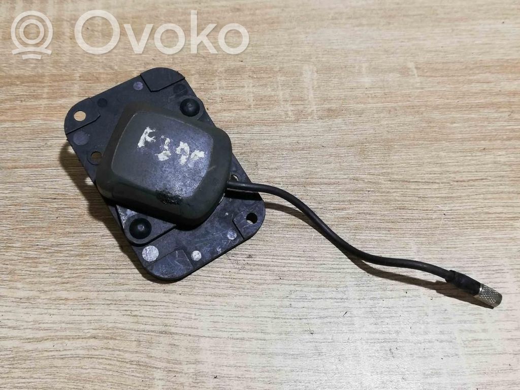 BMW 5 E39 Amplificator antenă aeriană 
