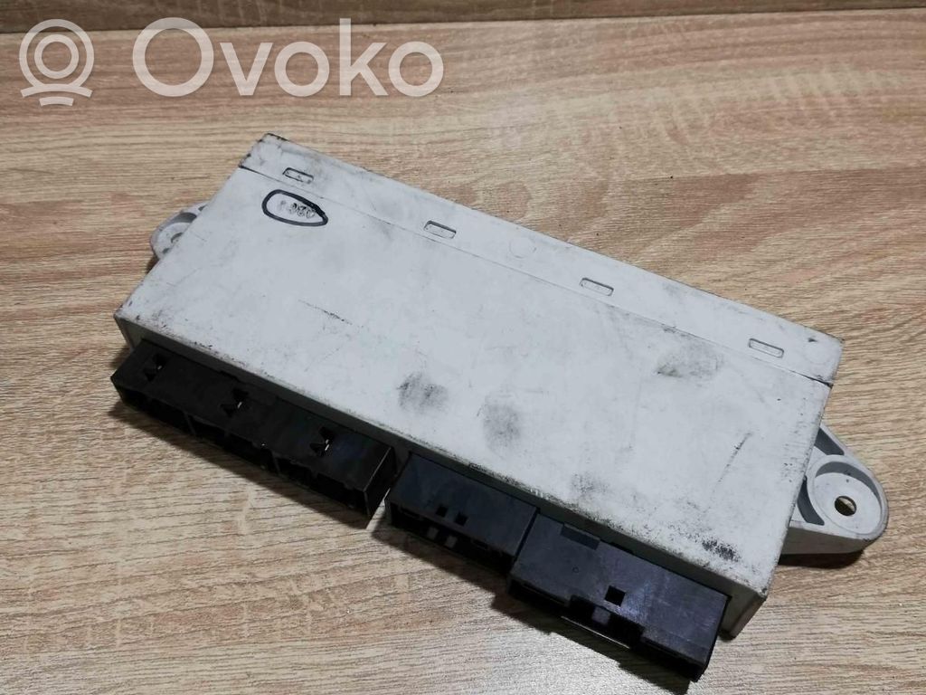 Unité de commande module de porte   6958447