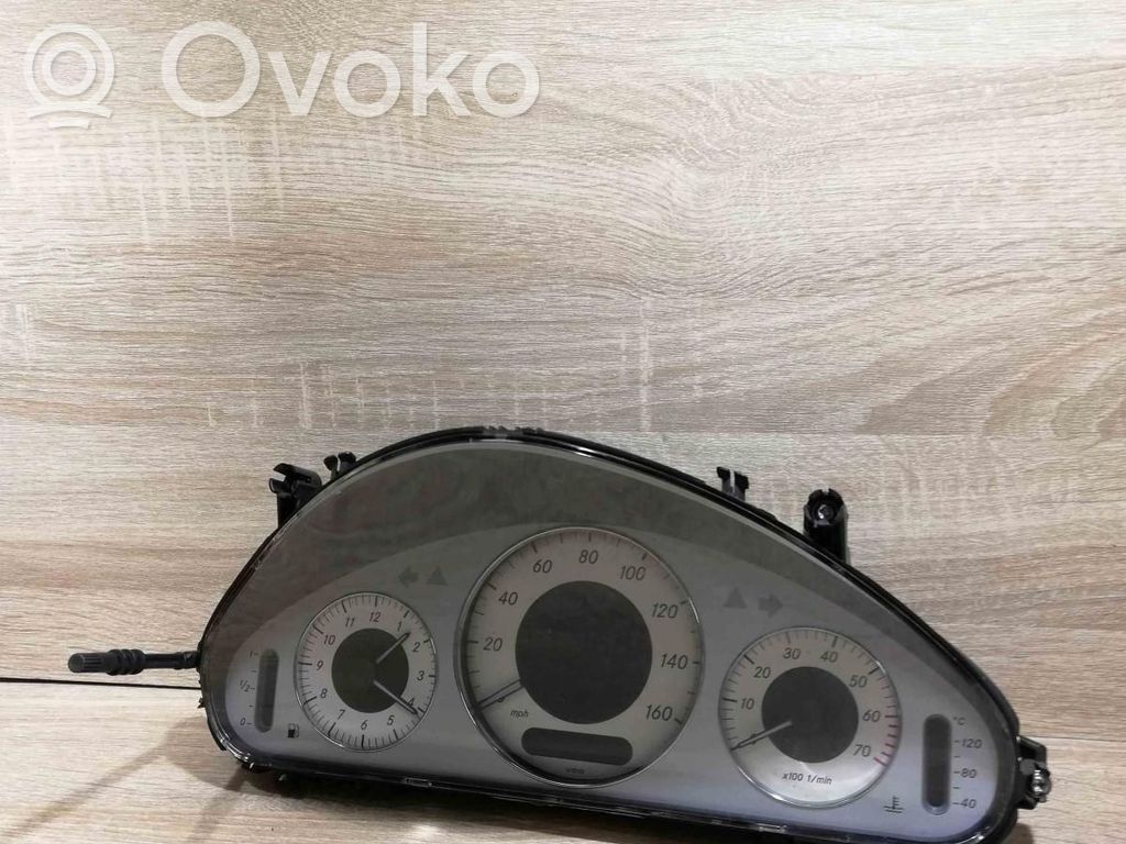 Licznik / Prędkościomierz   110080283,A2115402847,88311681
