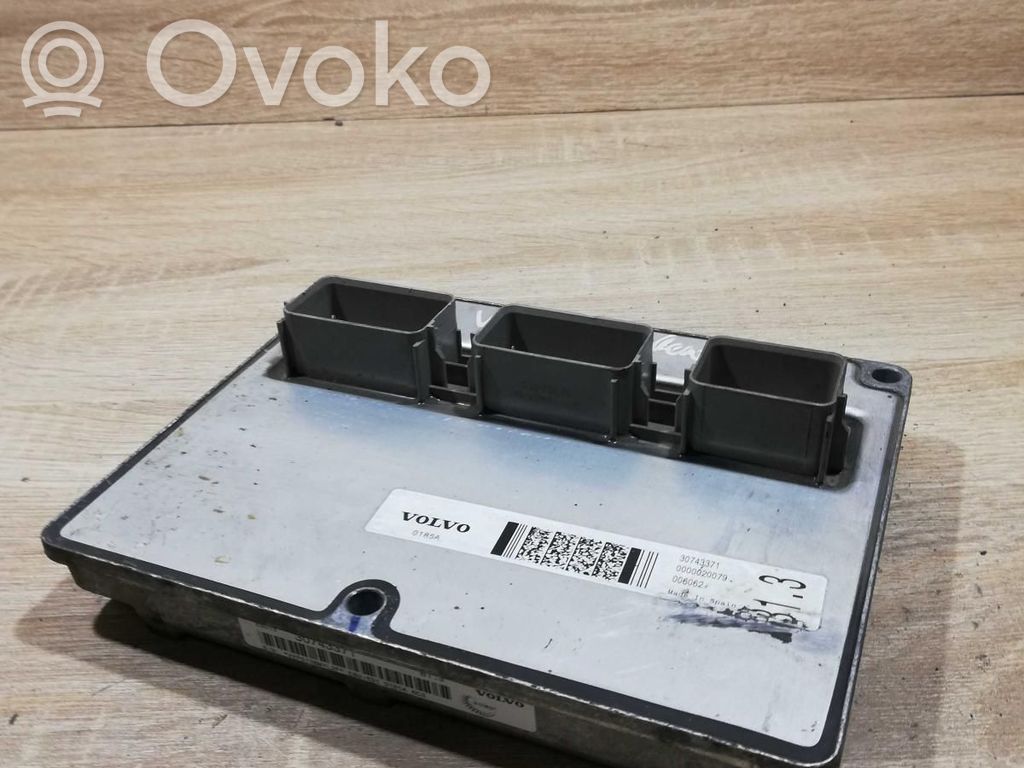 Engine control unit/module ECU   30743371