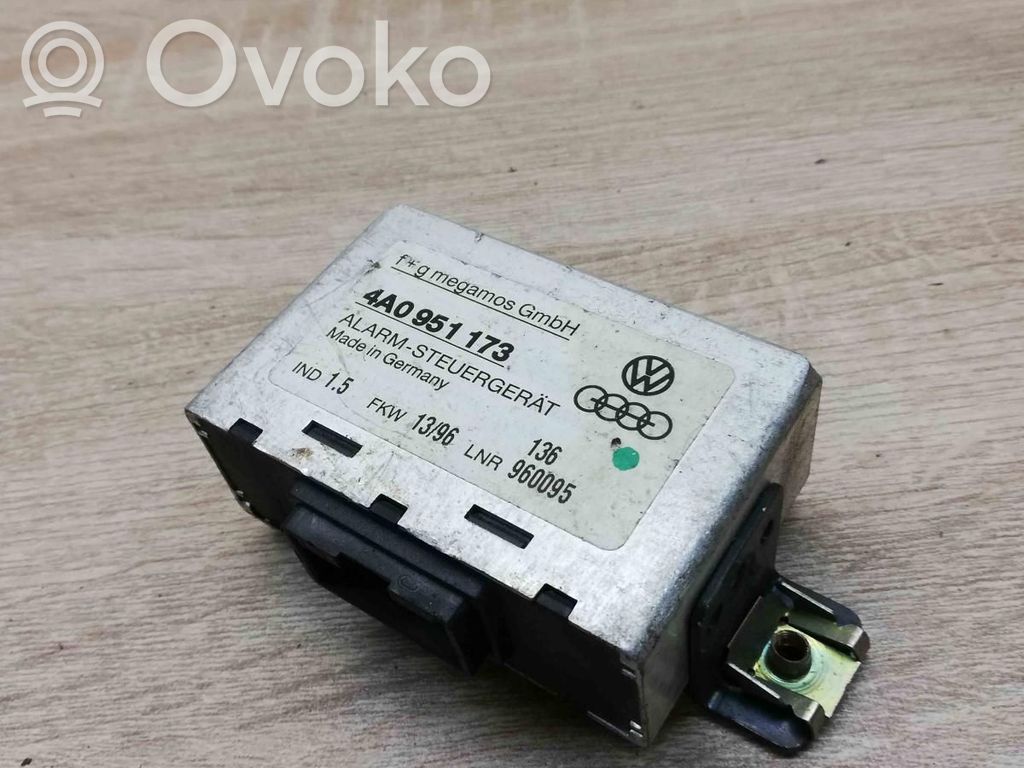Audi A6 S6 C4 4A Boîtier module alarme