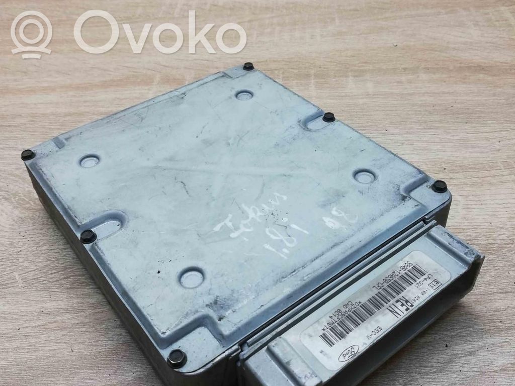 Ford Focus Unidad de control/módulo ECU del motor 