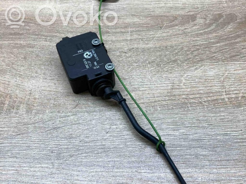 BMW 3 E46 Motor blocare bușon rezervor combustibil 