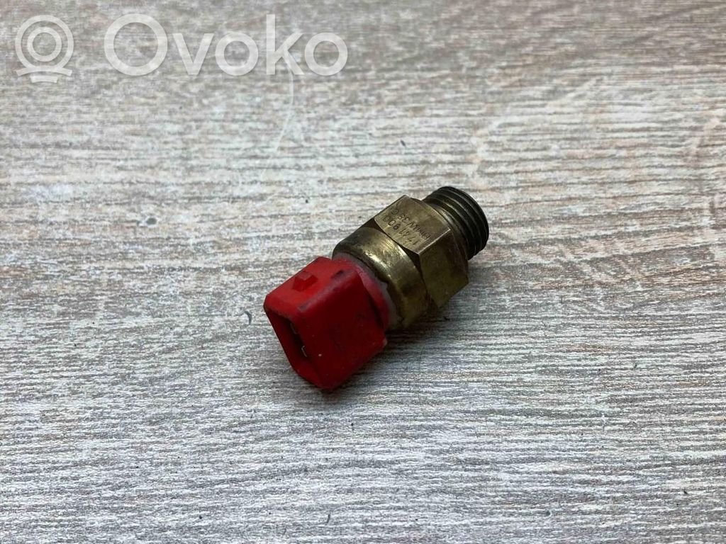 BMW 5 E39 Sensore temperatura del liquido di raffreddamento 
