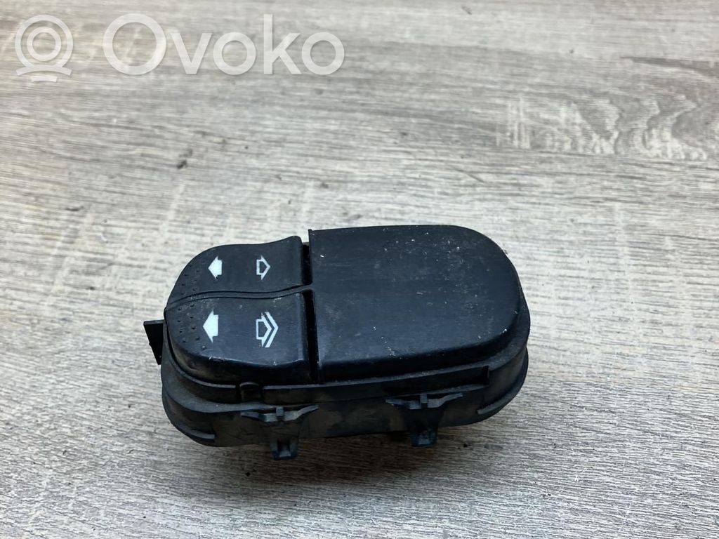 Ford Focus Comutator comandă geamuri electrice 