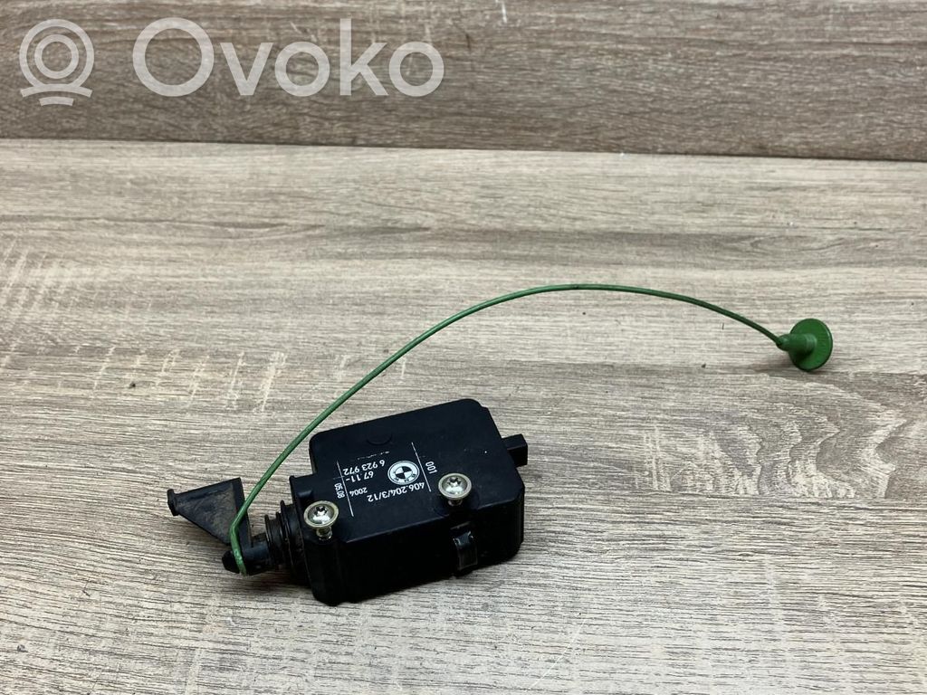 BMW 7 E65 E66 Serratura del tappo del serbatoio del carburante 