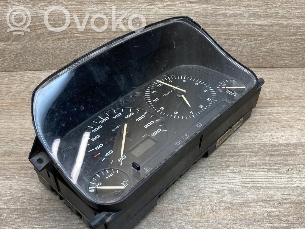 Volkswagen Golf III Tachimetro (quadro strumenti) 