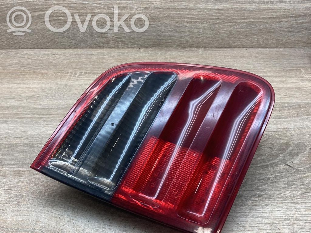 Mercedes-Benz E W210 Lampa tylna 