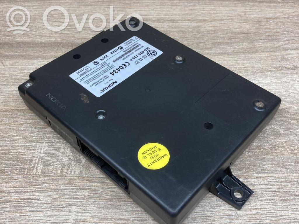 Unité de commande, module téléphone   3C0035729F