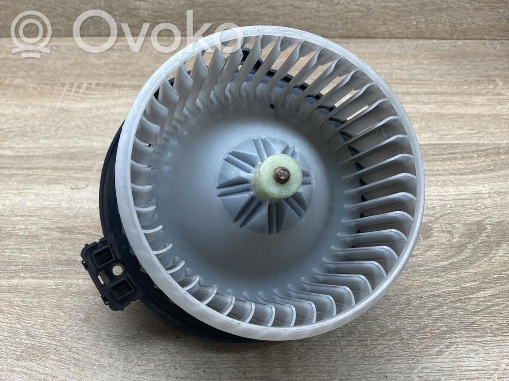 Lexus RX 330 - 350 - 400H Pulseur d'air habitacle 