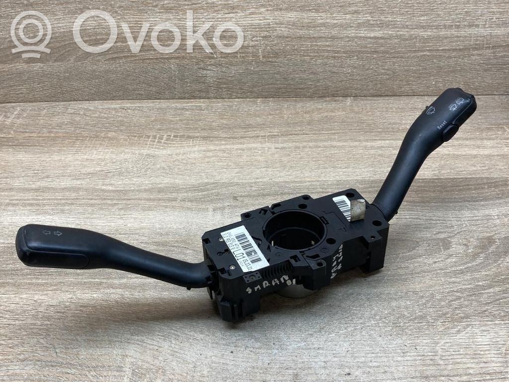 Volkswagen PASSAT B5 Leva/interruttore dell’indicatore di direzione e tergicristallo