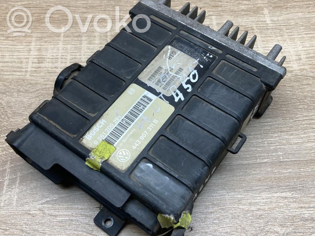 Volkswagen PASSAT B3 Unitate control motor/modul ECU 