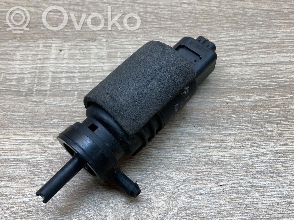 Windscreen/windshield washer pump   8362154,008017