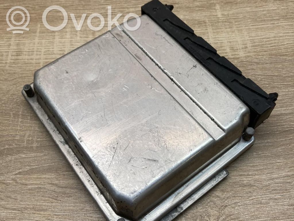 Volvo S70  V70  V70 XC Unitate control motor/modul ECU 