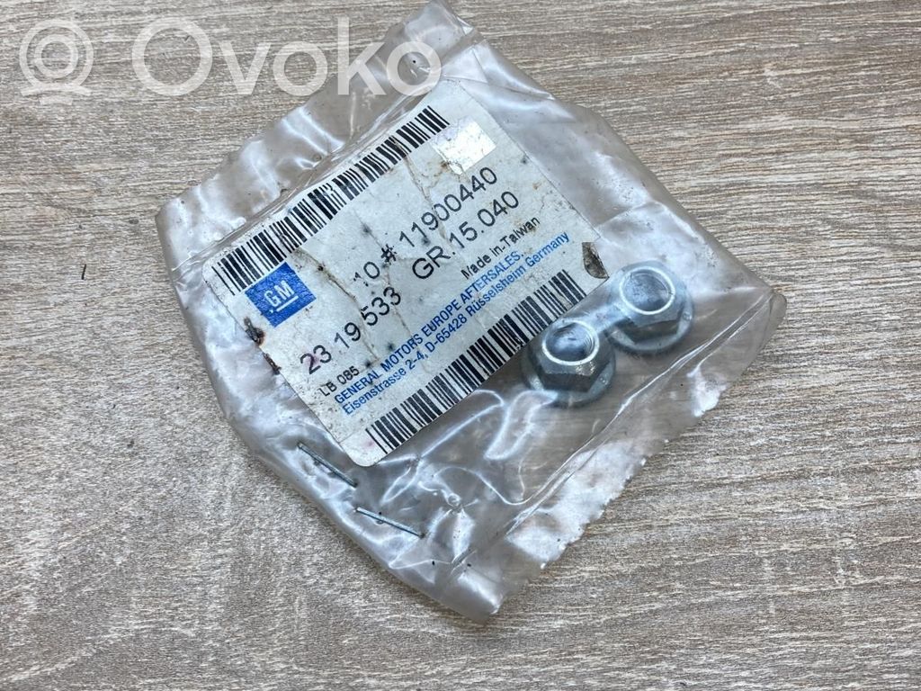 Opel Meriva B Piulițe/șuruburi 