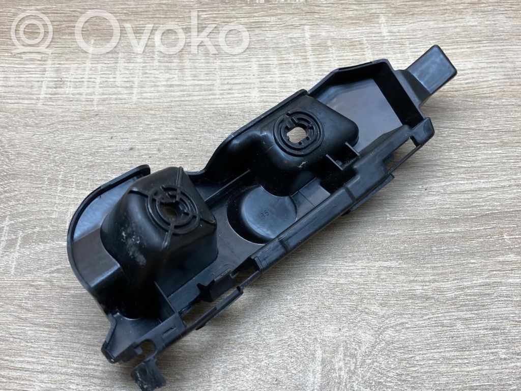 Skoda Superb B8 (3V) Support de pare-chocs arrière