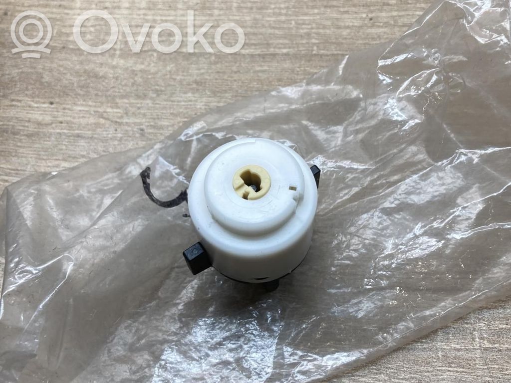 Audi A6 S6 C5 4B Butuc cheie contact