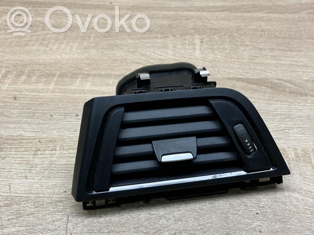 BMW 4 F32 F33 Copertura griglia di ventilazione laterale cruscotto 